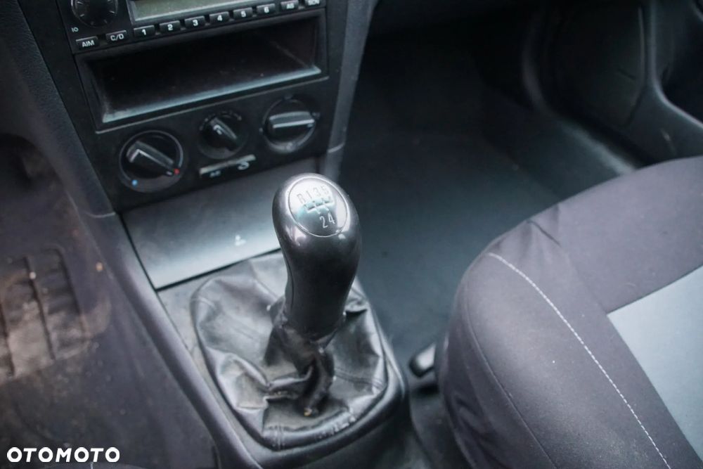 Auto na części - Skoda Octavia I Lift 1.9 TDI 110 KM ASV EGS LF5U 2001R Silnik Skrzynia Drzwi Maska Klapa Zderzak Błotnik Lampa Lusterko Klamka Deska Kokpit Sterownik Moduł Czujnik Licznik Panel - 12