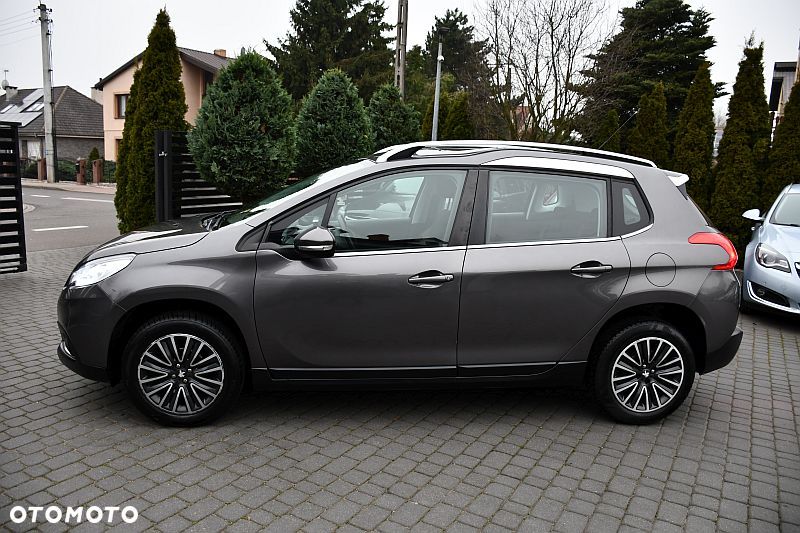 Peugeot 2008 1.6 BlueHDi Style - 28