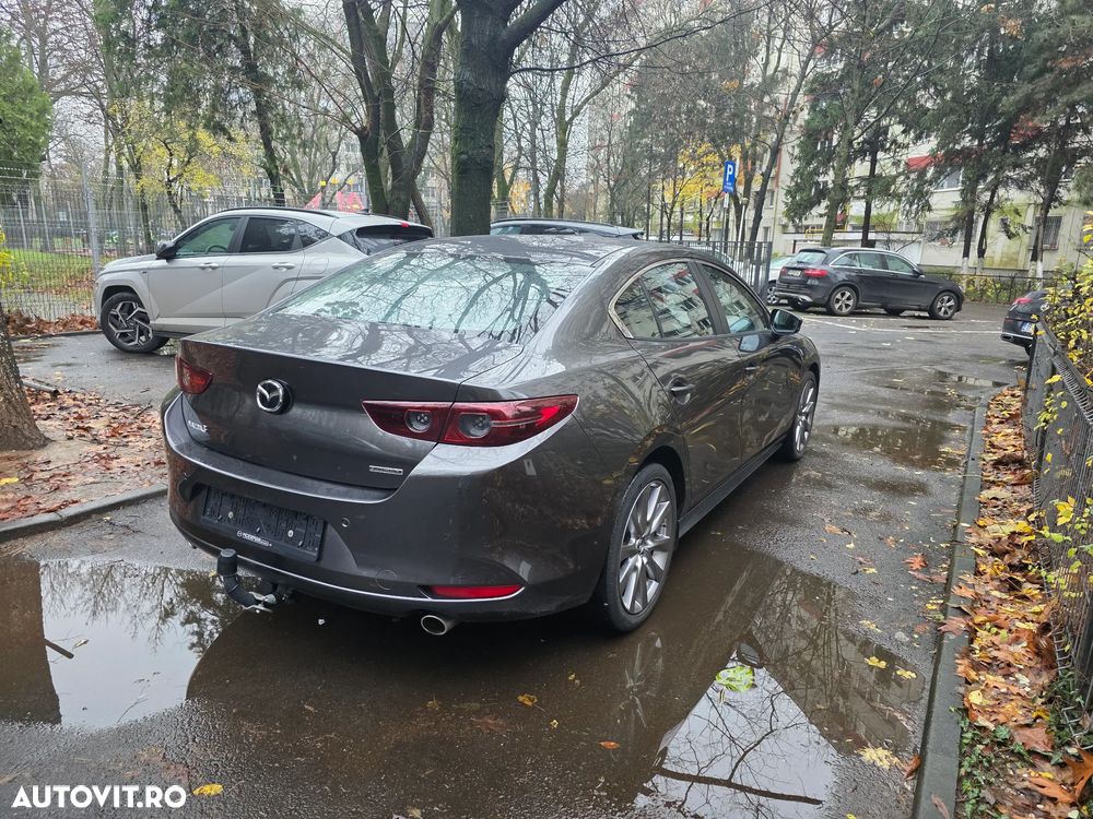 Mazda 3 - 7
