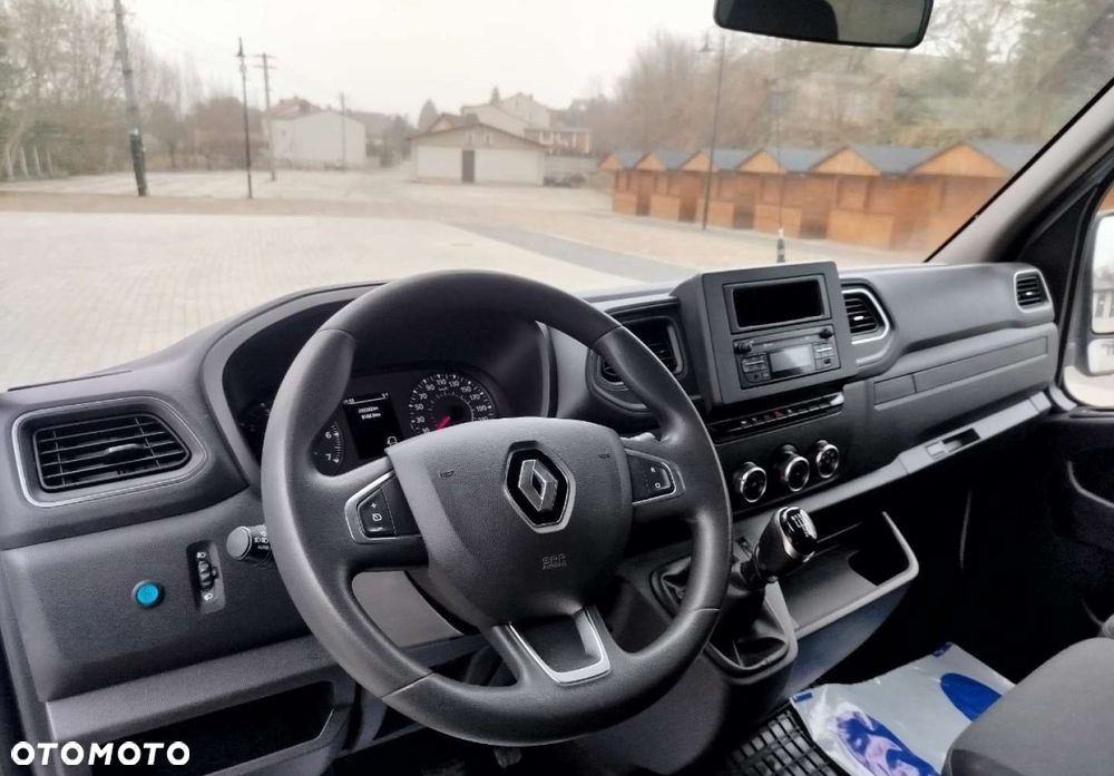 Renault Master - 18