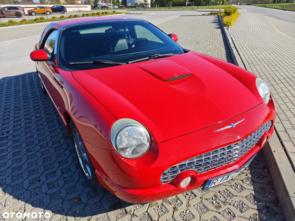 Ford Thunderbird - 2