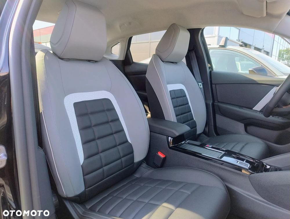 Citroën C4X 1.2 mHEV Max eDCT6 - 34
