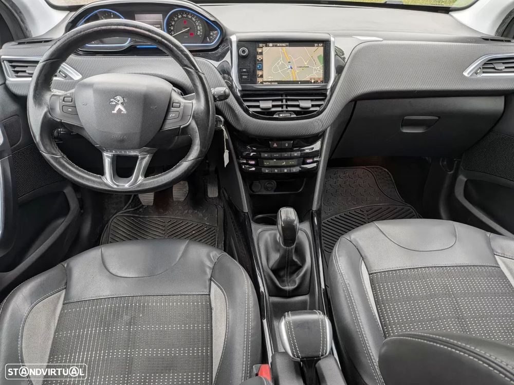 Peugeot 2008 1.6 BlueHDi Allure - 10
