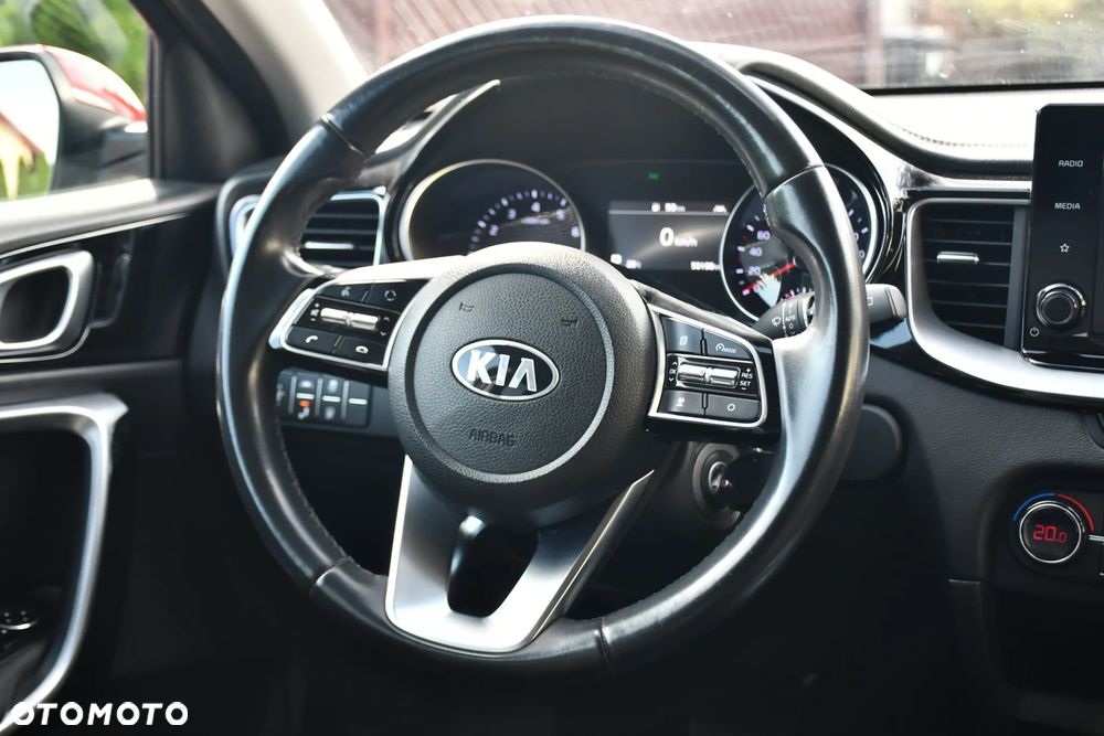 Kia XCeed 1.4 T-GDI OPF DCT7 PLATINUM EDITION - 25