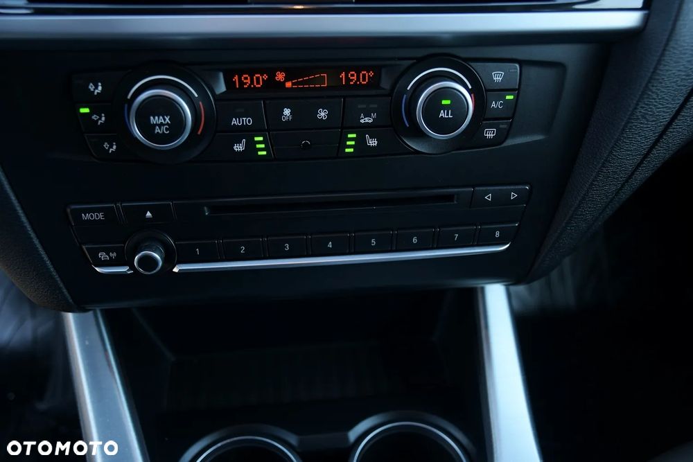 BMW X3 xDrive20d Blue Performance - 29