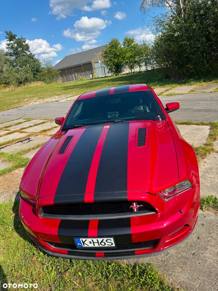 Ford Mustang 5.0 V8 GT - 9