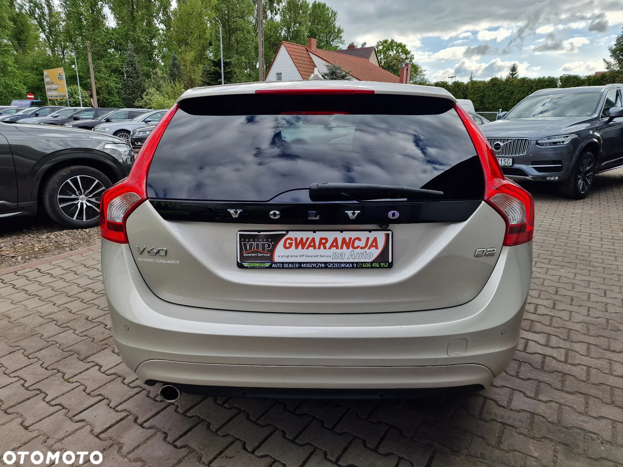 Volvo V60 D2 Geartronic Momentum - 10