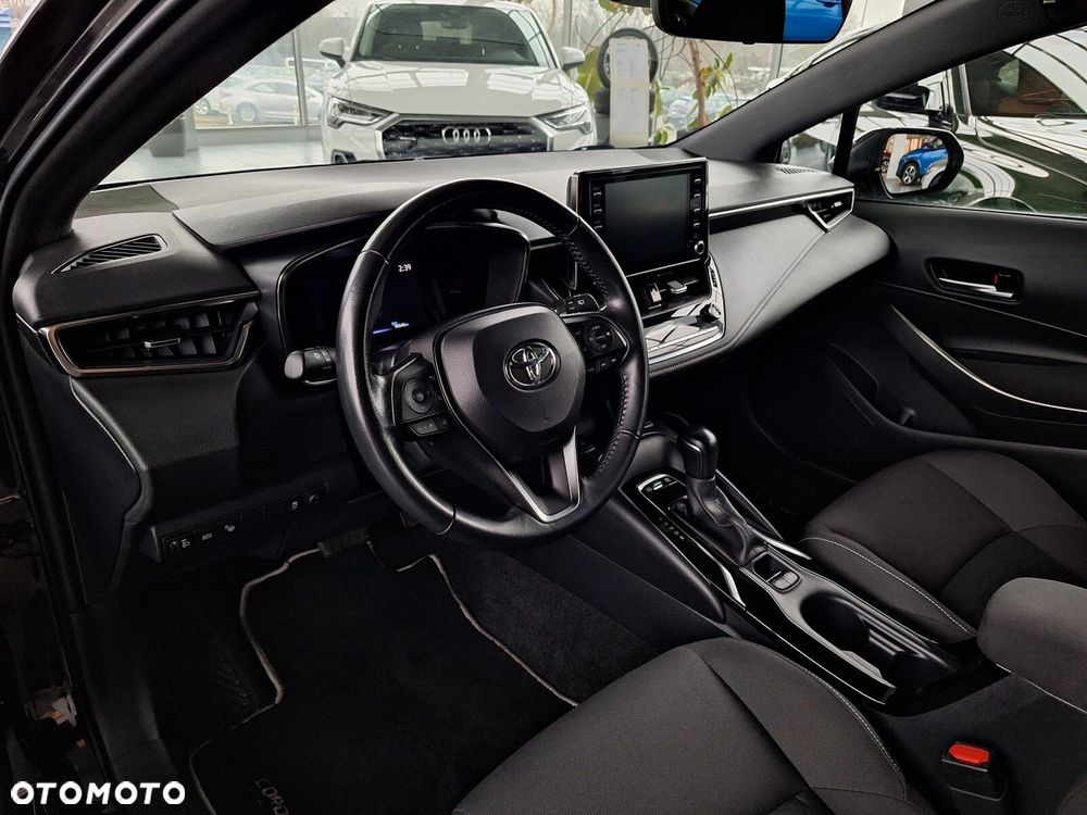 Toyota Corolla 1.8 Hybrid Comfort - 19