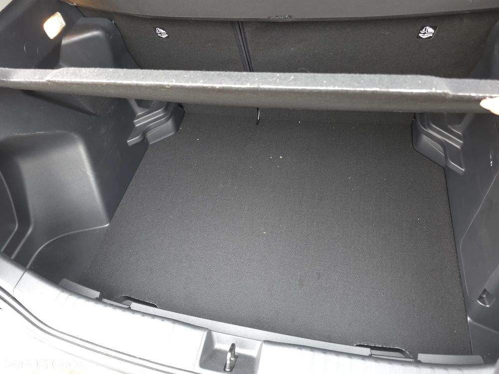 Toyota Yaris Cross Hybrid 1.5 Comfort - 22