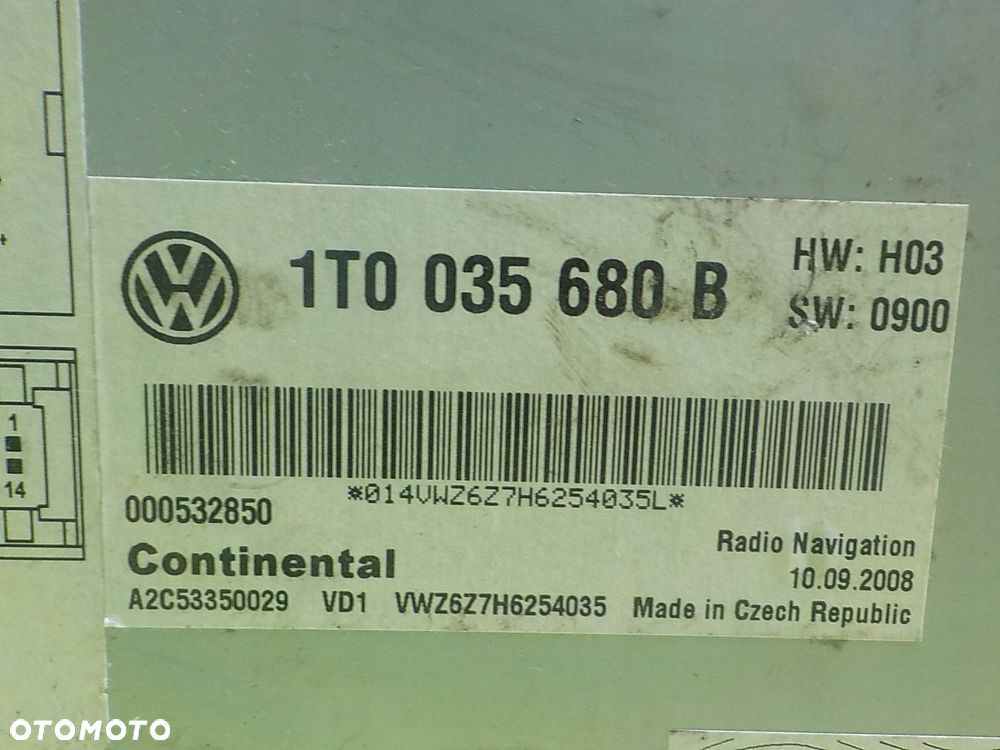 VW TIGUAN I 2.0 TDI AUT 08r 5D radio CD 1T0035680B - 6