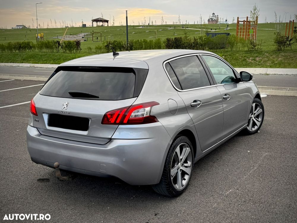 Peugeot 308 - 3