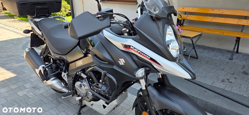 Suzuki V-STROM - 14