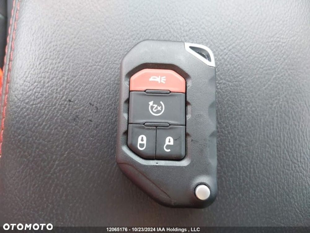 Jeep Wrangler - 16