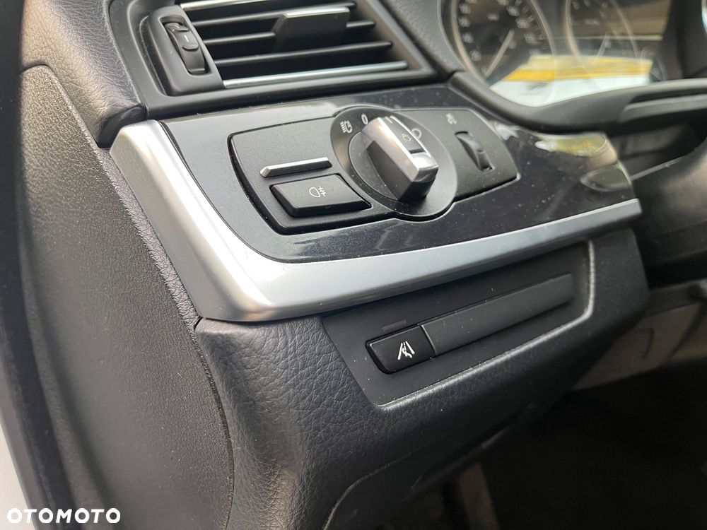 BMW Seria 5 - 16