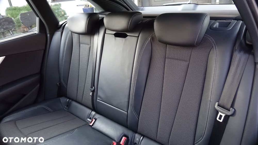 Audi A4 Avant - 23