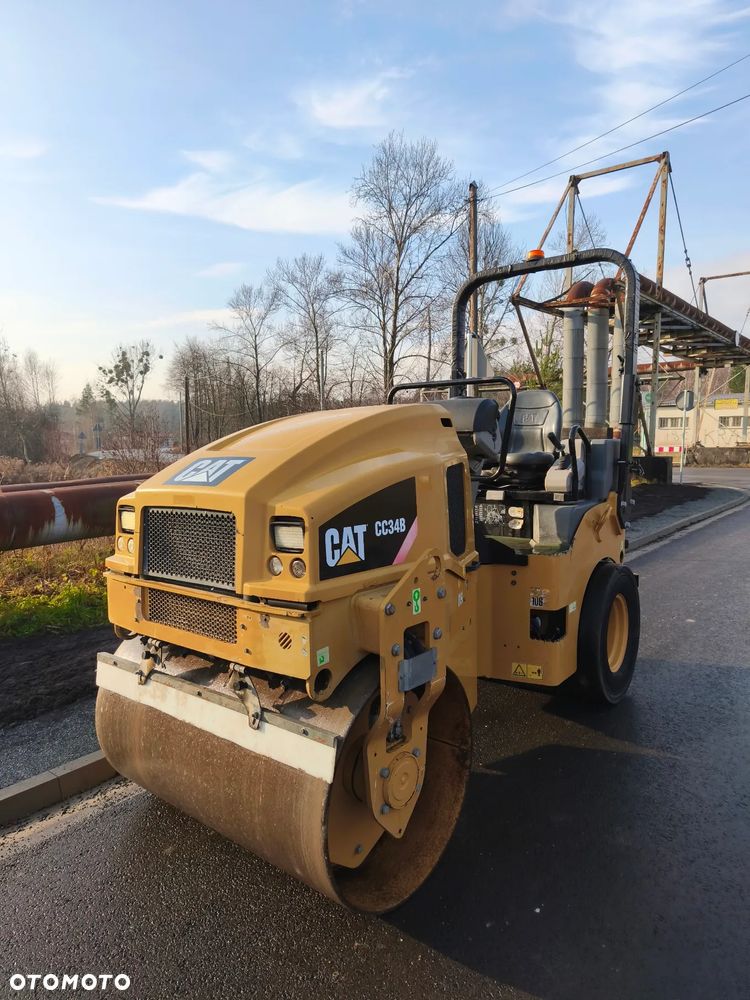 Caterpillar CC34B - 9