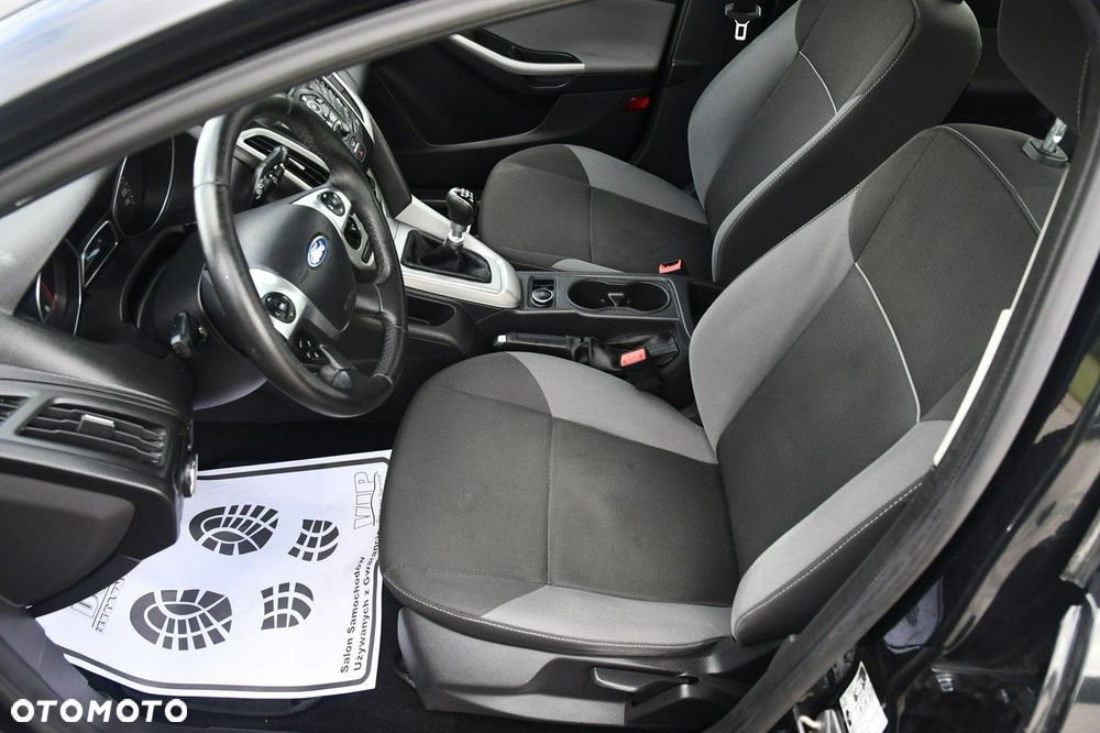 Ford Focus - 17