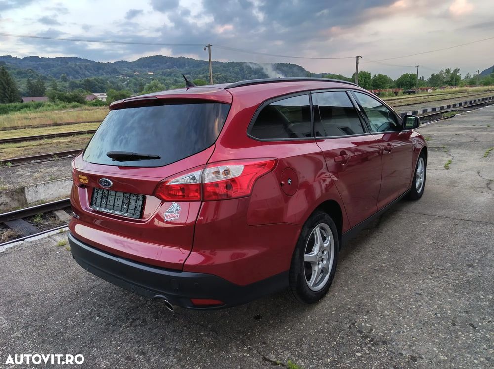Ford Focus 1.6 EcoBoost Start-Stopp-System Trend - 4