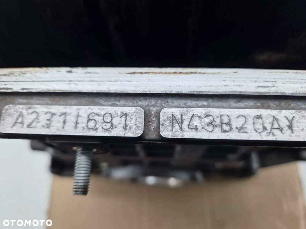 BMW E60 E81 E90 E91 E92 118I 318I 120I 320I Blok Silnika N43B20AY 0427109 - 2