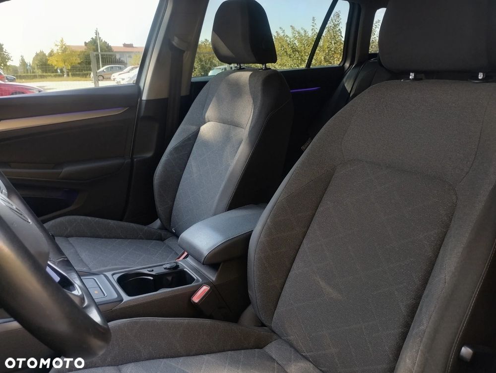 Volkswagen Golf 1.5 TSI EVO Style - 11