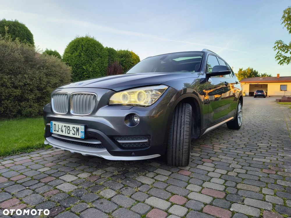 BMW X1 xDrive18d - 23