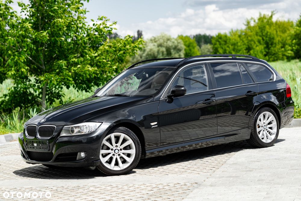 BMW Seria 3 325i xDrive Edition Exclusive - 3