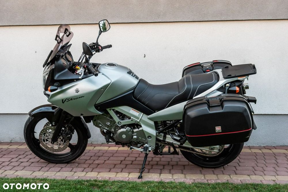 Suzuki DL - 6