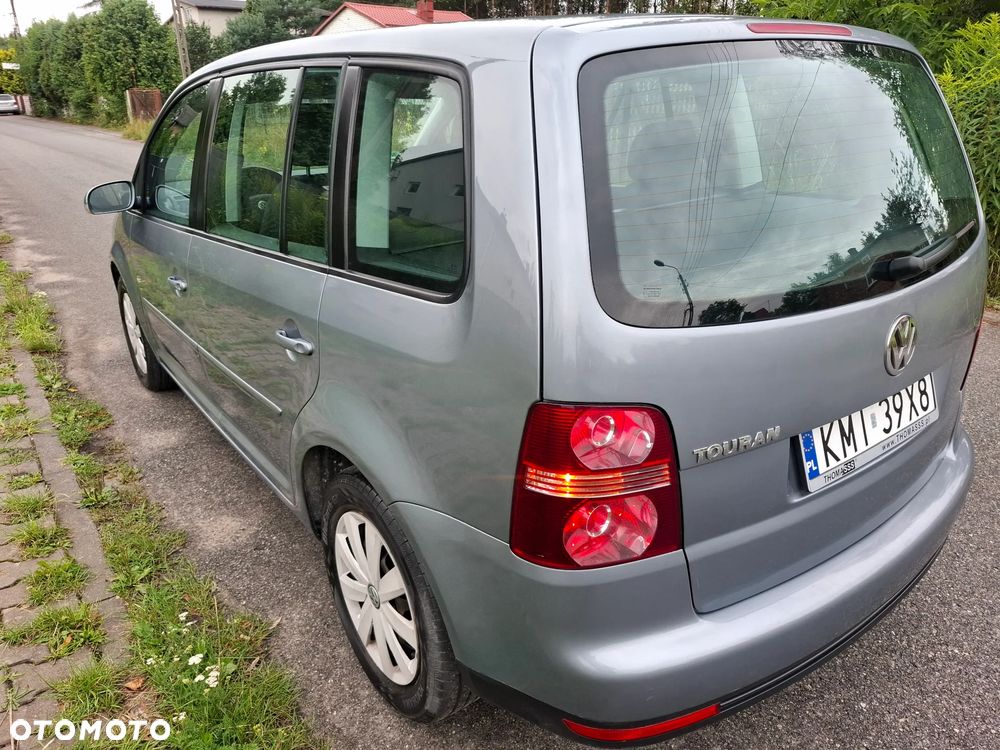 Volkswagen Touran 1.6 Freestyle - 11