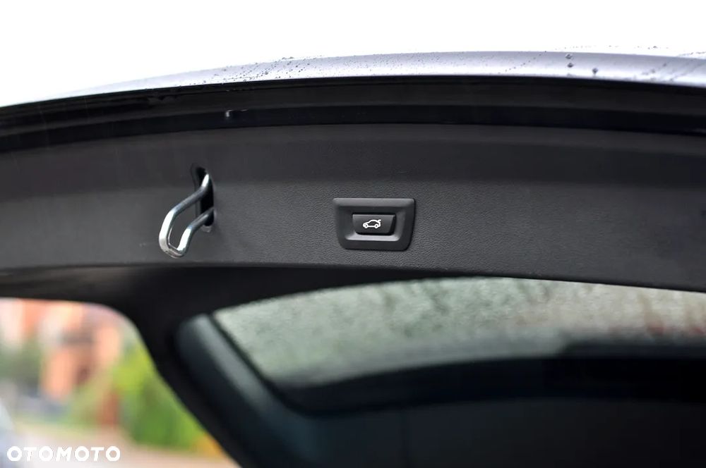 BMW X3 sDrive18d Business Edition - 15