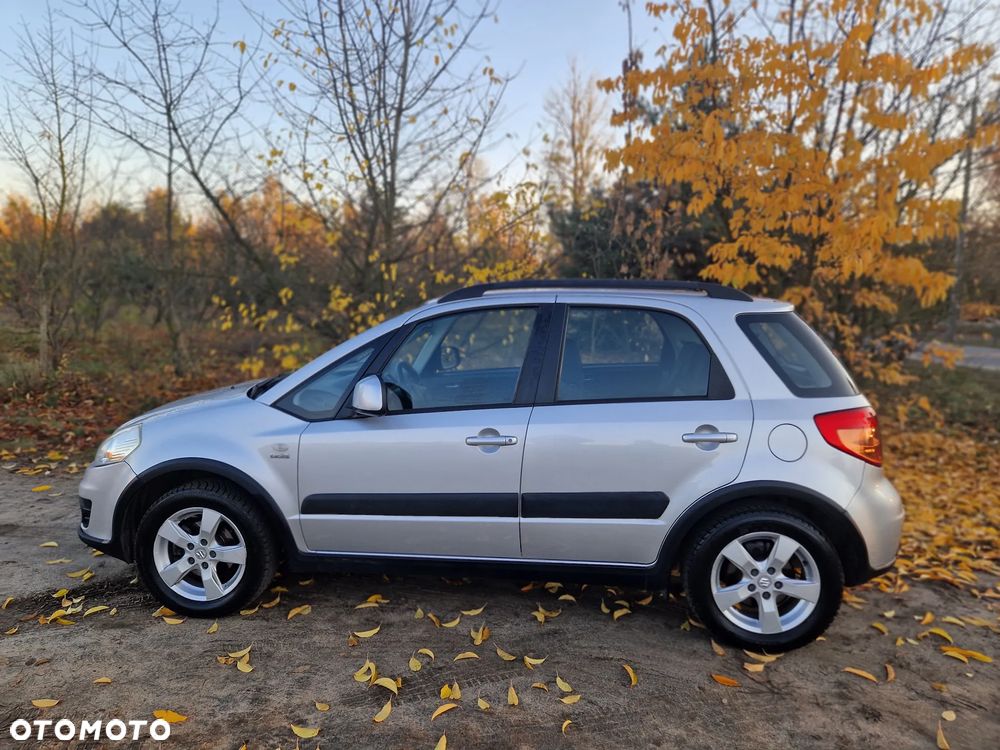 Suzuki SX4 2.0 DDiS Premium 4WD - 26