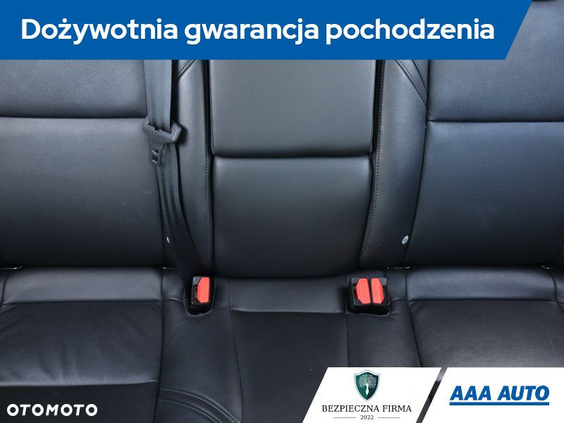 Volvo V40 - 11
