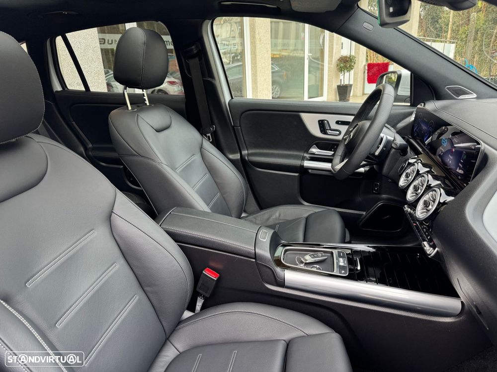 Mercedes-Benz EQA 250+ AMG Line - 9