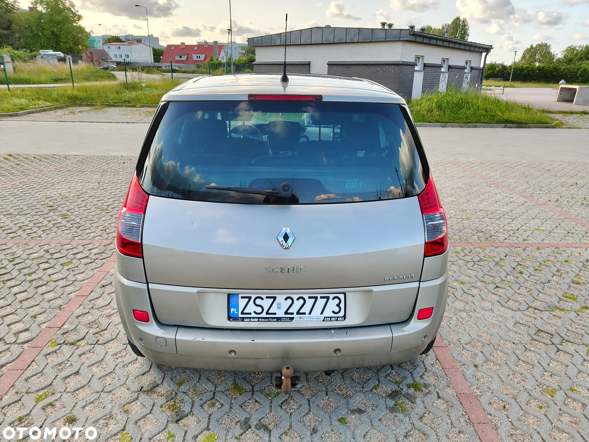Renault Scenic 2.0 dCi Expression - 7