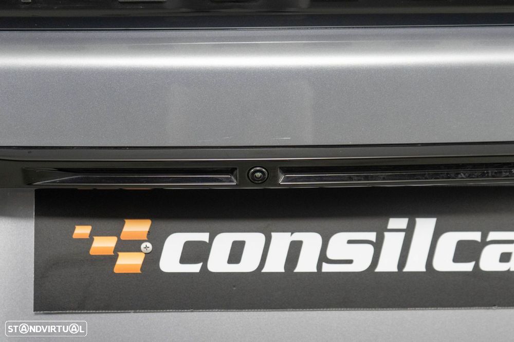 Peugeot 2008 1.2 Hybrid Allure e-DCS6 - 16