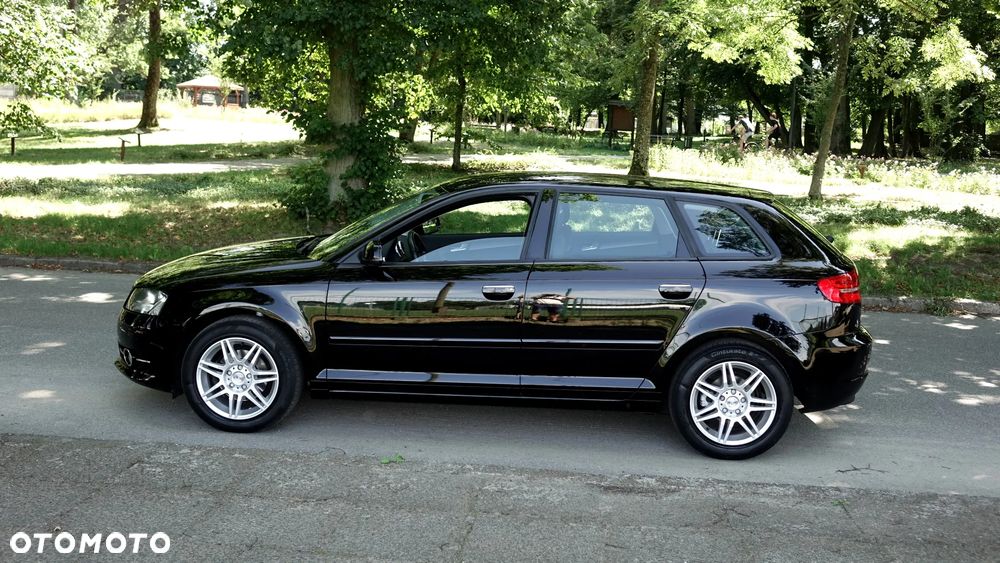 Audi A3 Sportback - 27