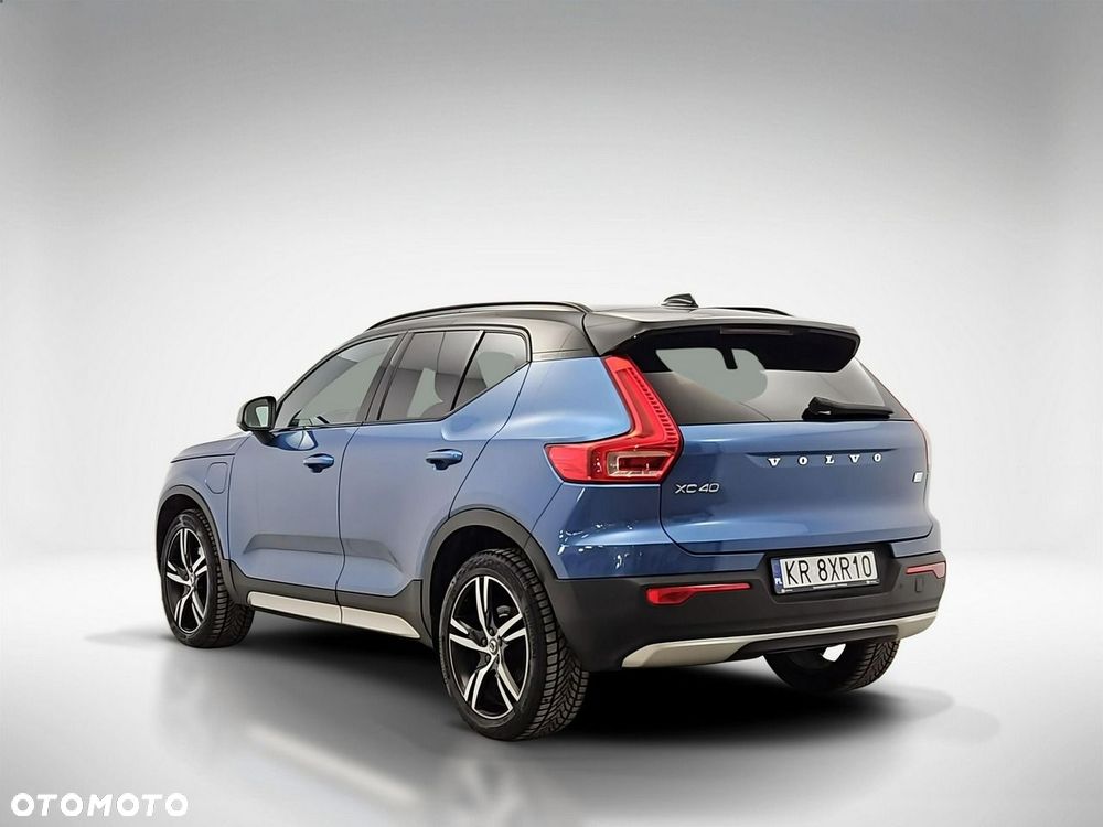 Volvo XC 40 T5 Plug-In Hybrid R-Design - 3
