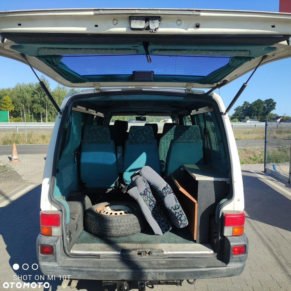 Volkswagen Transporter - 16