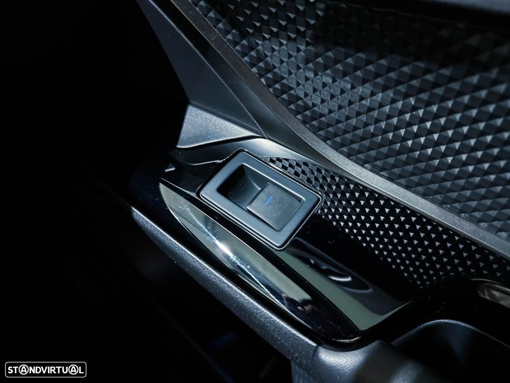 Toyota C-HR 1.8 Hybrid Exclusive - 35