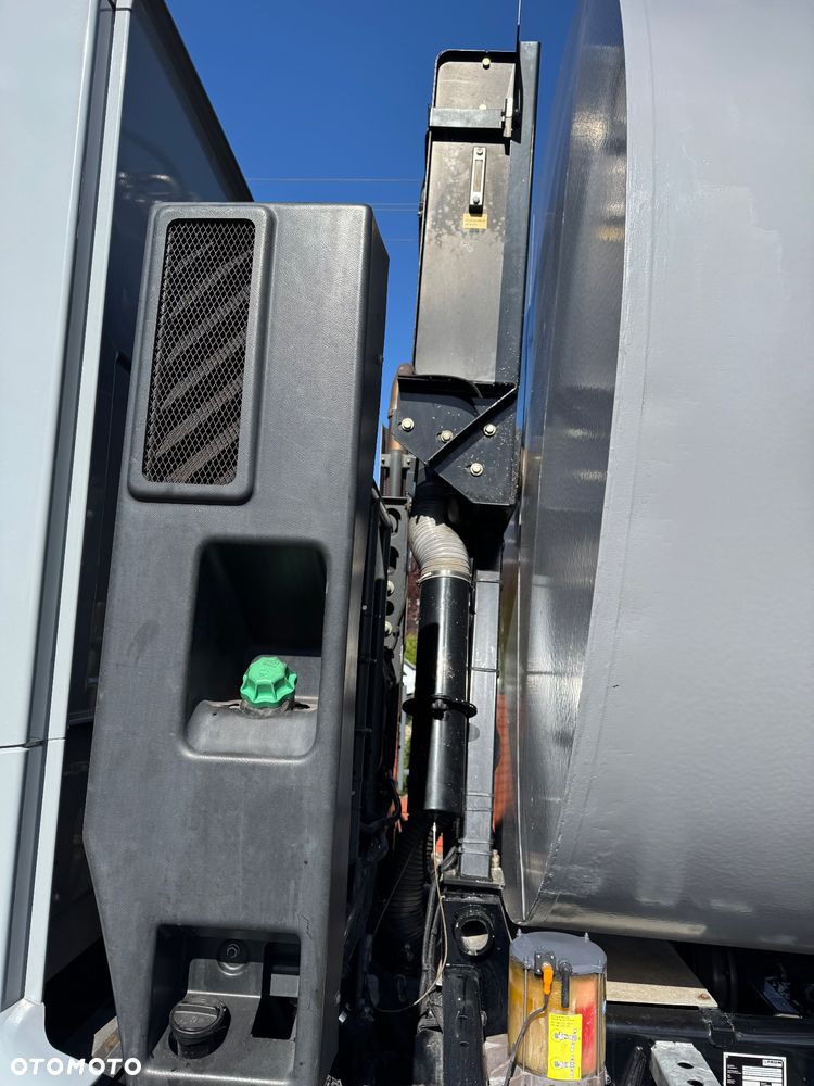 Mercedes-Benz Econic - 13