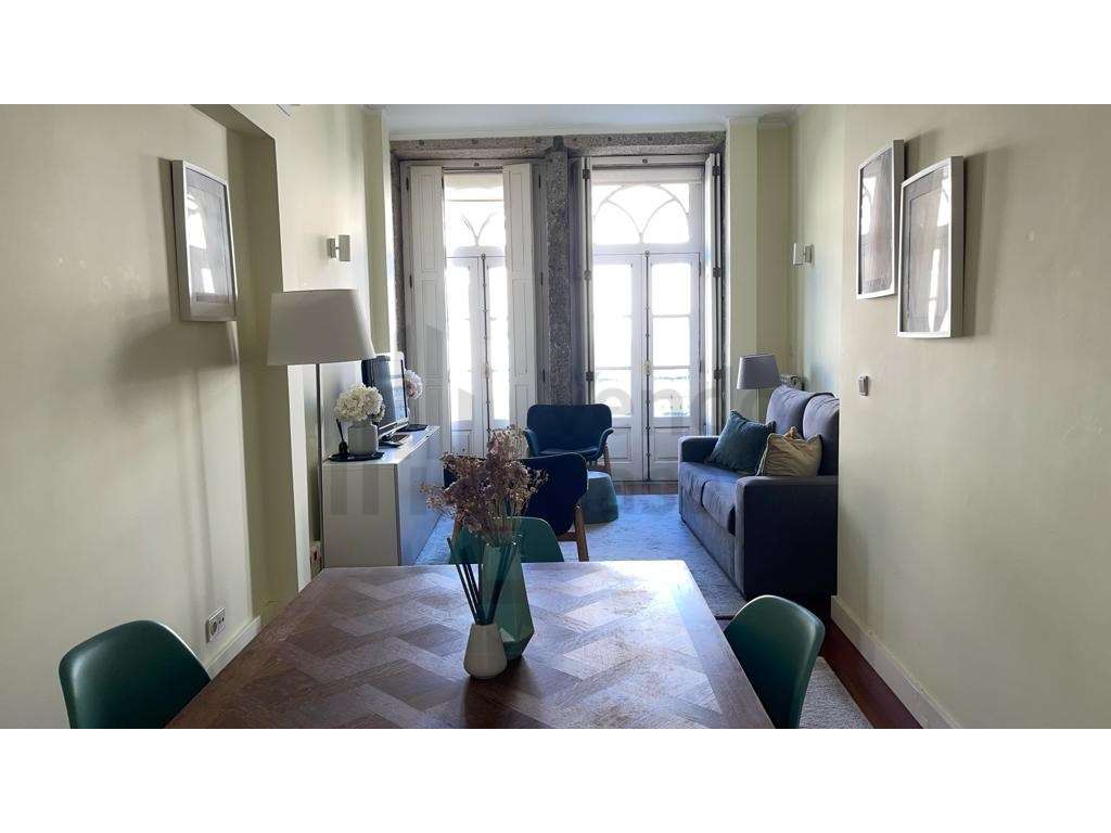 Arrenda-se T3 Mobilado - C.Histórico-Braga - Grande imagem: 2/18