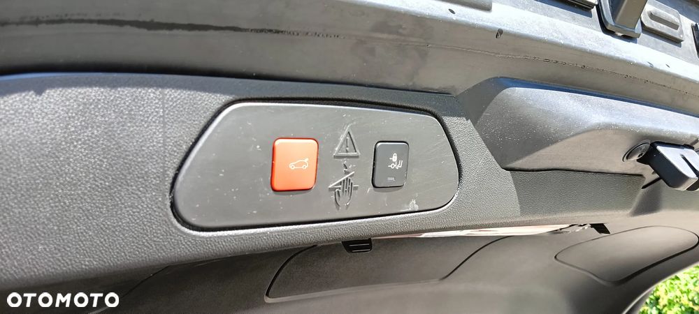 Opel Grandland X 1.2 Start/Stop Ultimate - 32