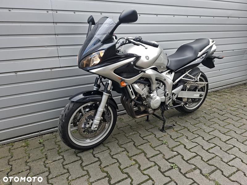 Yamaha FZ6 - 6