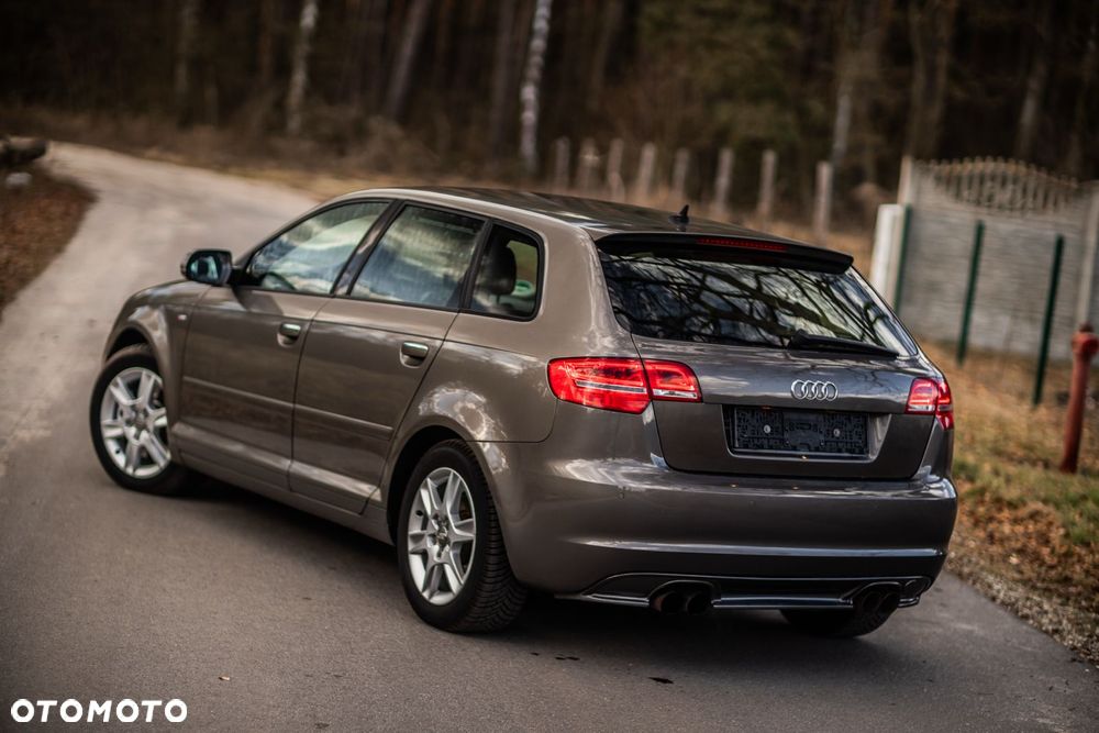 Audi A3 Sportback 2.0 TFSI (DSG) S tronic S line Sportpaket plus - 3