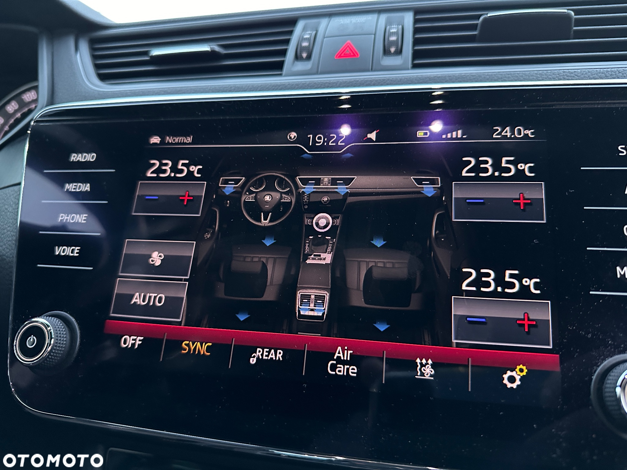 Skoda Superb 2.0 TSI Sportline DSG - 20