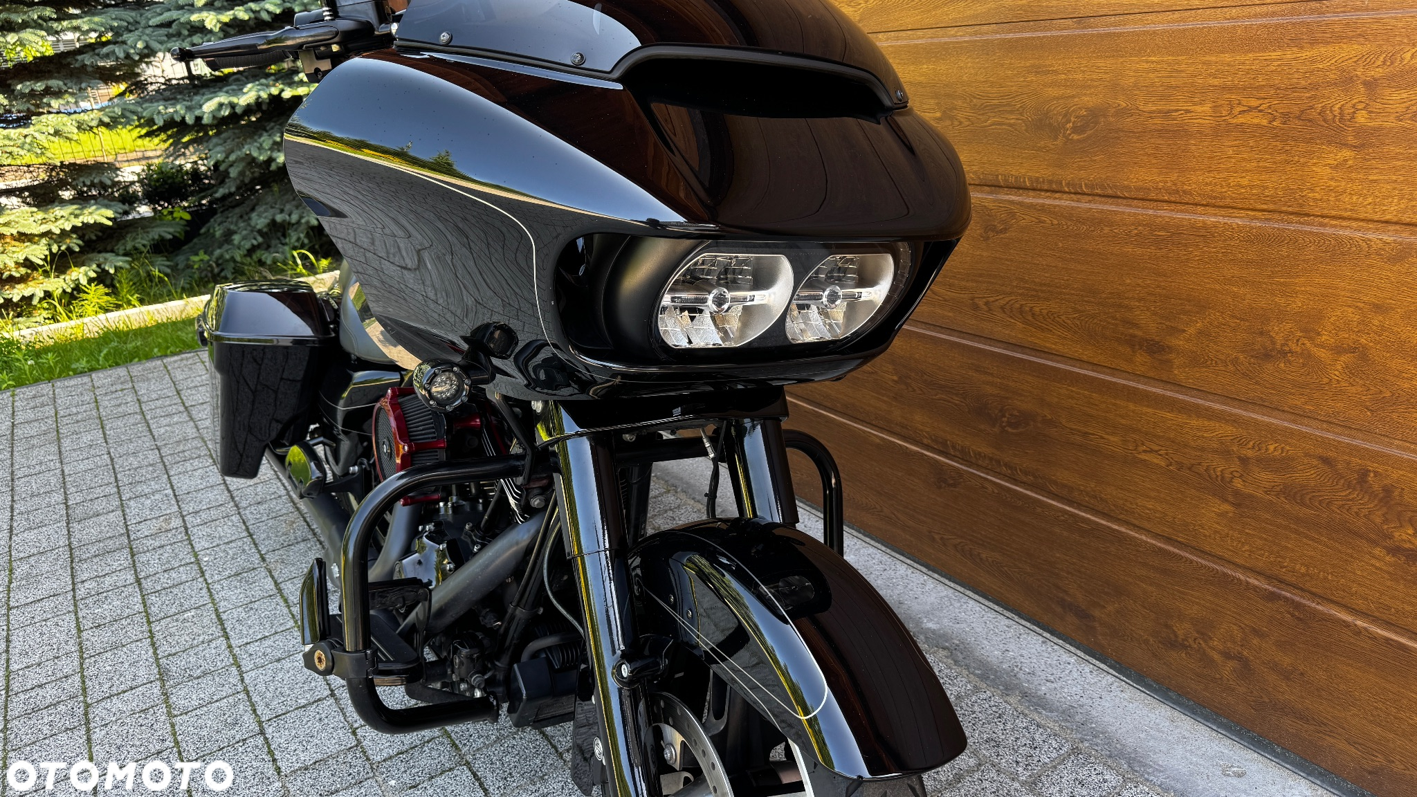 Harley-Davidson Touring Road Glide - 11