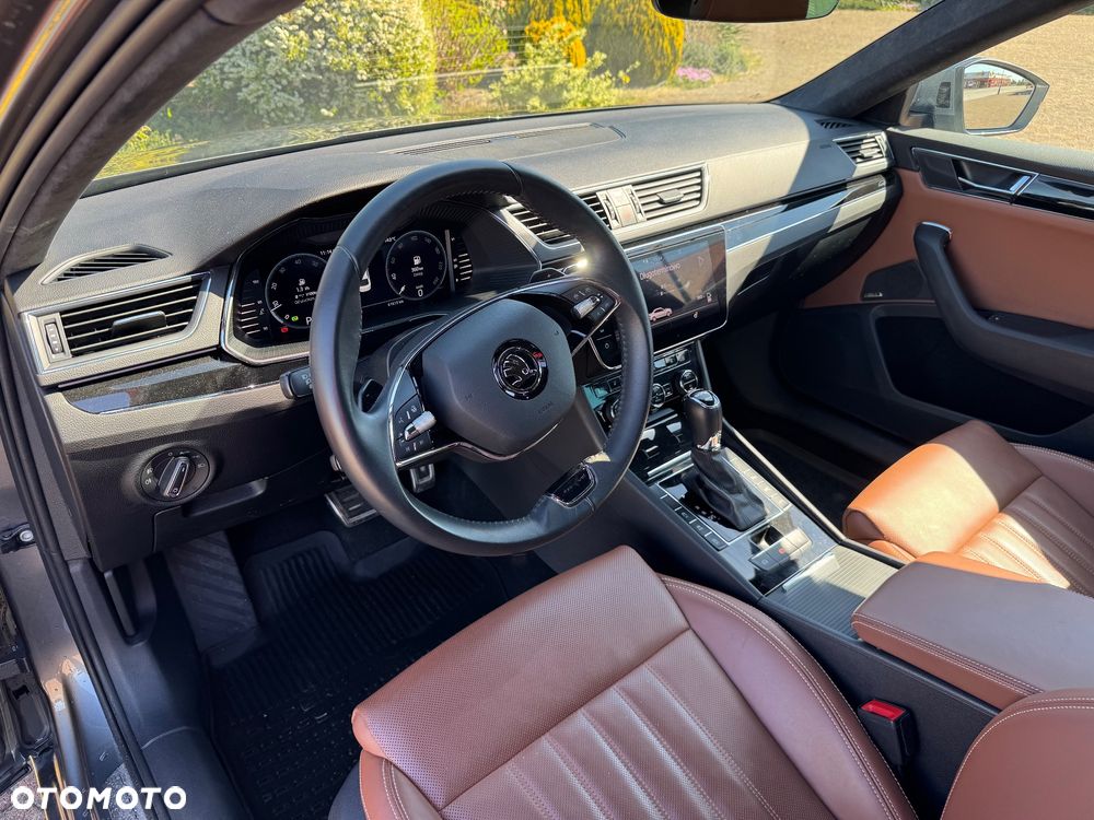 Skoda Superb 2.0 TSI 4x4 L&K DSG - 7