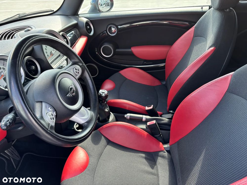 MINI Cooper S 50 Camden - 11
