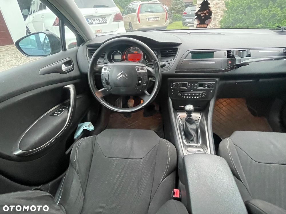 Citroën C5 2.0 HDi Attraction - 14