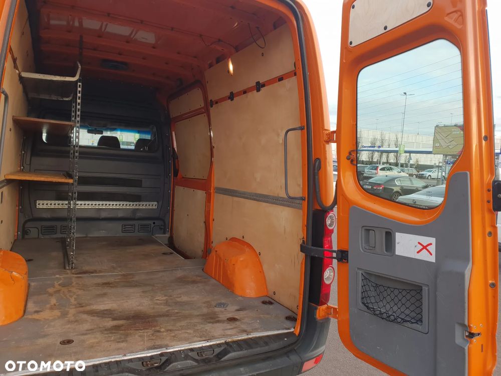 Volkswagen Crafter - 10