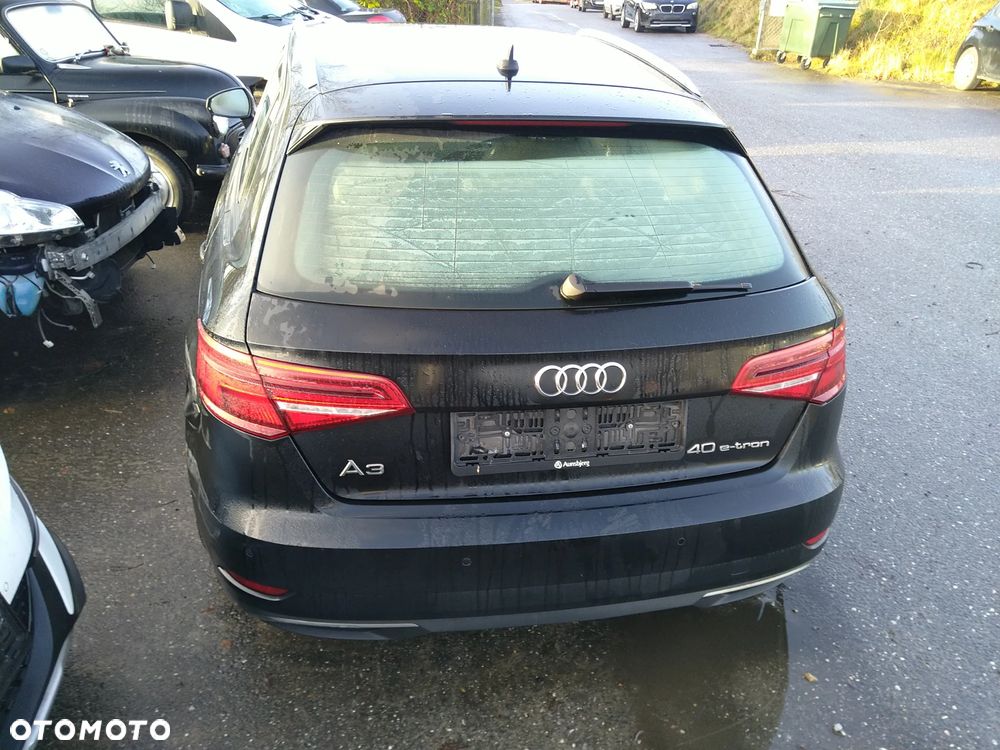 Audi A3 Sportback - 13